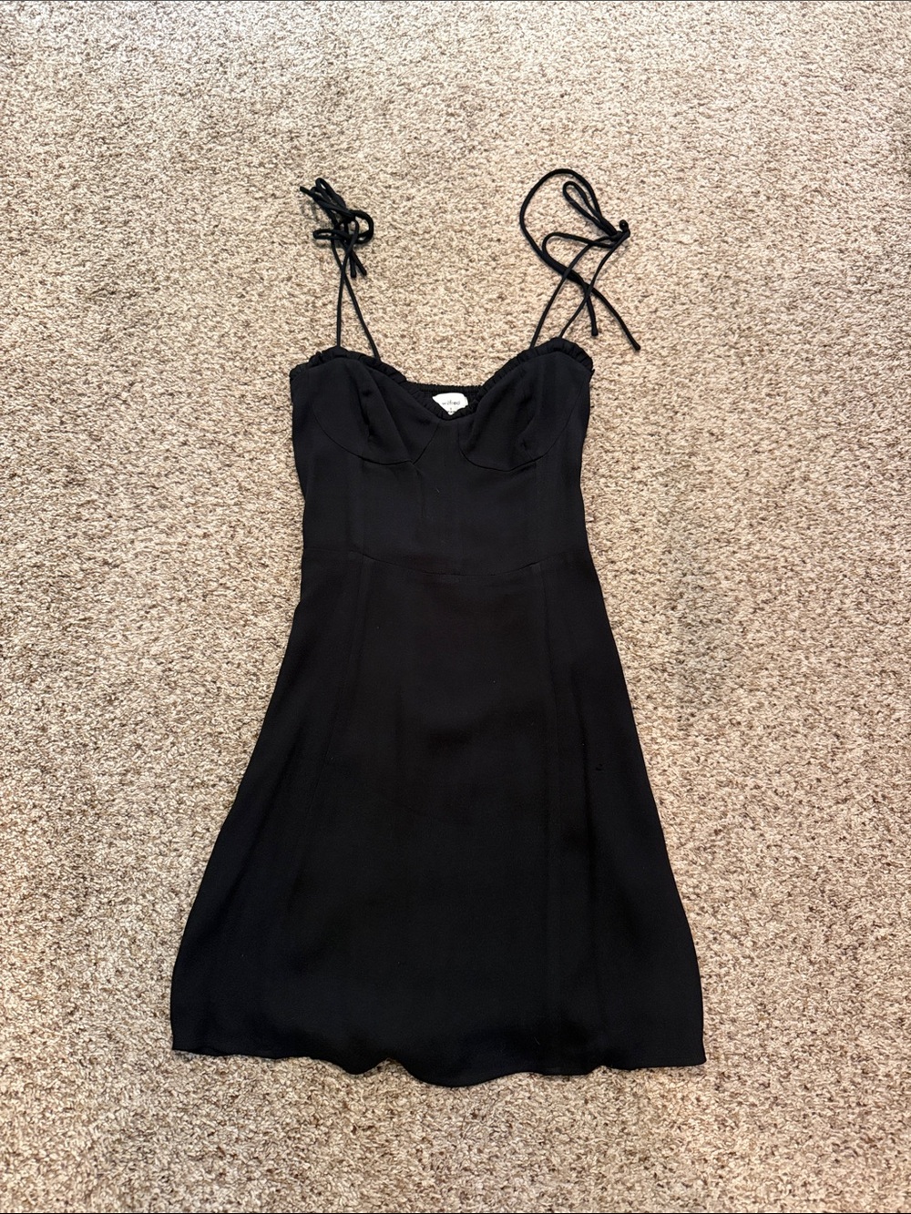 NWOT Aritzia little black dress